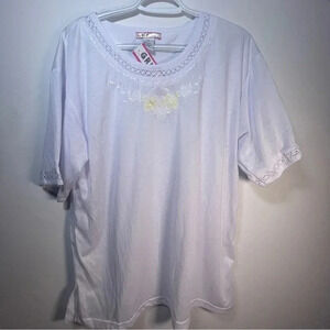 Women’s White Blouse